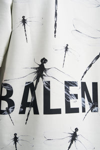 Balensed Minimalist Dragonfly Oversized T-Shirt - Unisex Streetwear Tee