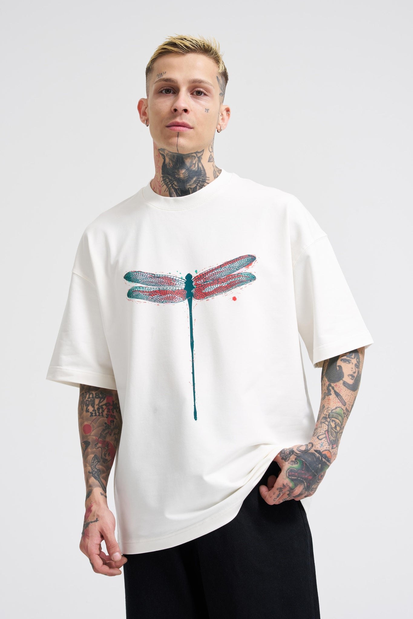 Men’s Premium Oversized Dragonfly Graphic Tee | BALENSED Logo Back | High-Quality Streetwear