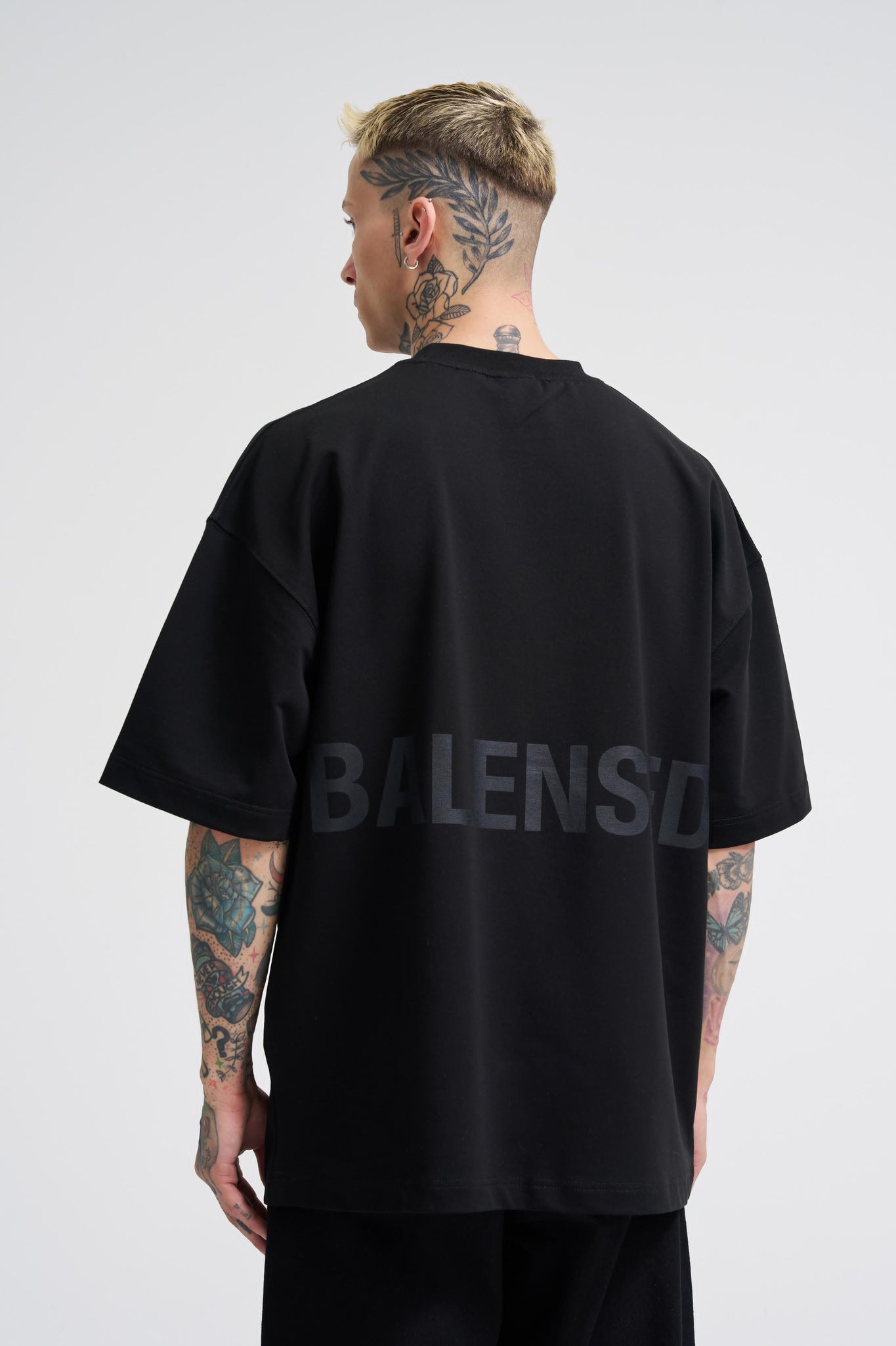 Men’s Premium Oversized Dragonfly Graphic Tee | BALENSED Logo Back | High-Quality Streetwear