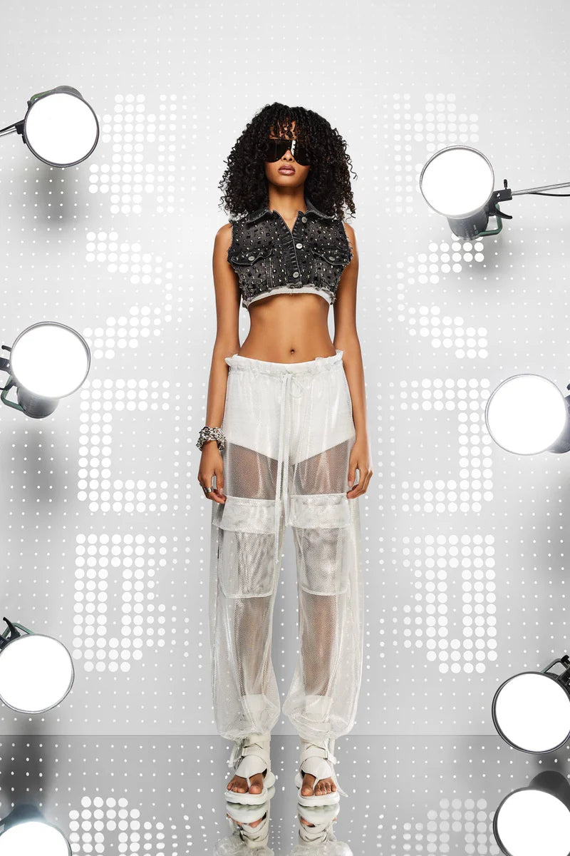 Studded Denim Crop Vest – Edgy Elegance for Summer